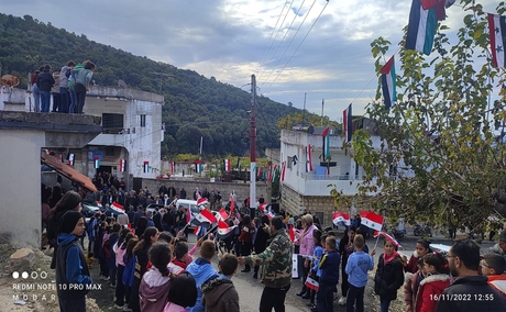 ما هو سبب زيارة الوزراء إلى الساحل أسبوعياً وإلى المن...